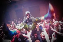 Людина на прізвисько - Пальці-сардельки - не проходить, Журнал пальці-сардельки