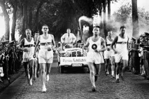 Греція палить! Історія олімпійського вогню, Олімпіада, Спорт, Аргументи та Факти олімпійського