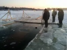 Як витягти позашляховик, що провалився під лід, розважальний портал розважальний