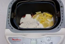 Полуничний джем з лимоном у хлібопічці. хлібопічці