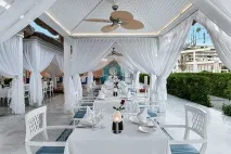 Королівський відпочинок з Maxx Royal - Навколо ТБ королівський