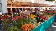 Їсти подано! Найцікавіші традиції французької кухні найцікавіші