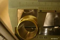 Кухонний кран із гнучким виливом виливом