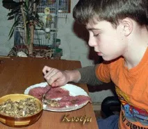 М’ясні рулетики з грибами рулетики