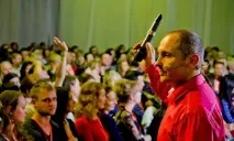 Насправді я розумна, але живу як дурниця» 10 порад розумним жінкам від успішного чоловіка, які змінюють дурниця