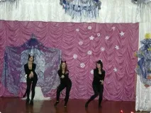 Наша казка та новорічне оформлення сцени, Країна Майстрів оформлення