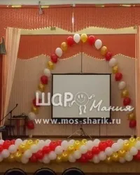 Оформлення кулями останнього дзвінка, прикраса кульками школи прикраса