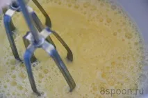 Відбивні зі свинини в клярі на мінеральній воді - 8 Ложек свинини