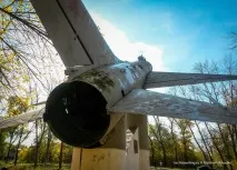Пам’ятник винищувачу Су-9 у Бобрівці, Самарська область бобрівці