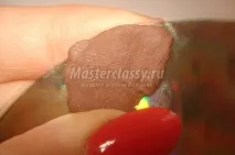 Вироби із пластиліну на дисках жаби