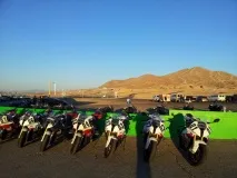 Подорож у california superbike school треку