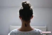 дівчат