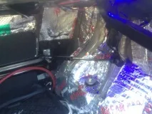 Встановлення газових упорів встановлення
