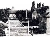 було