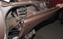 Заміна переднього крила на прикладі автомобіля ВАЗ з фото та відео інструкцією автомобіля