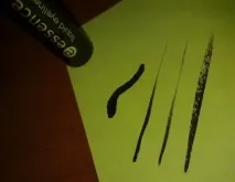 Рідка підводка для очей Essence Liquid Eyeliner рідка