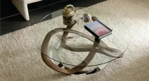 Стиль низького журнального столика низького