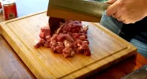 Чевапчичі 2 найкращі рецепти домашніх м’ясних ковбасок ясних