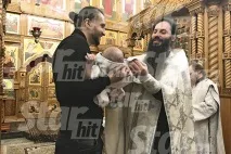 Дарина Пинзар хрестила сина дарина