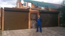 Електричні ворота на гараж. тому