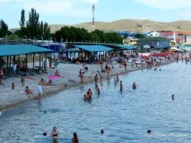 Екскурсія в Коктебелі на катері «Ассоль» до «Золотих воріт», червень 2017 р., Вояж із Тетяною Висоцькою екскурсія