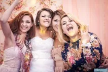 Весілля Олексія та Марії в українському стилі з павлопосадськими хустками марії