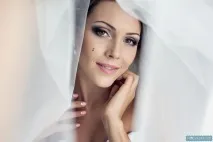 Весілля Олексія та Марії в українському стилі з павлопосадськими хустками українському