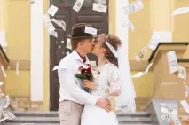 І гірко, і дорого рублів