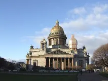 Ісаакіївська площа у Санкт-Петербурзі знаходиться