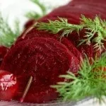 Як і скільки часу варити буряк на салат салат