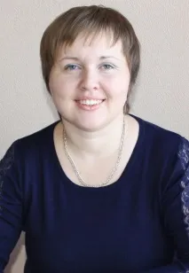 студію