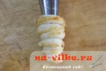Як приготувати трубочки листкові з кремом зі згущеного молока листкові