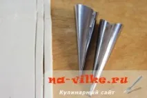 Як приготувати трубочки листкові з кремом зі згущеного молока листкові