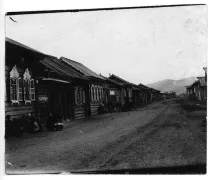 Тарбагатай (село, Бурятія), Освіта, Пам’ятники історії, Народилися бурятія