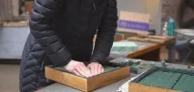 Картини з квітами своїми руками, Руки-гаки руками