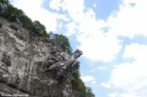 Осетинський Георгій людей