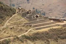 Пісак (Pisac) – місто у Священній долині інків у Перу священній