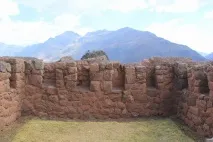 Пісак (Pisac) – місто у Священній долині інків у Перу священній