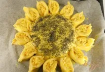 Пиріг Соняшник з м’ясом та сиром. пиріг