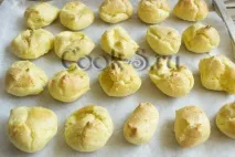 Профітролі з сиром - Покроковий рецепт з фото, Закуски покроковий