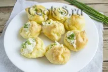 Профітролі з сиром - Покроковий рецепт з фото, Закуски профітролі