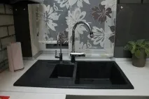 Простора кухня з оригінальним дизайном, Розкіш та затишок. затишок