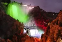 Найвищий штучний водоспад у світі – мармуровий водоспад Каскату делле Марморе світі