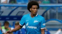 Зберегти або відпустити 19 гравців РФПЛ з контрактами гравців