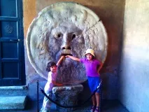 устата на истината Bocca della