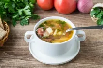 Суп із мисливськими ковбасками - Смачно та просто бульйон