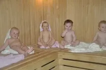 Влаштовуємо хлопчак у сауні хлопчак