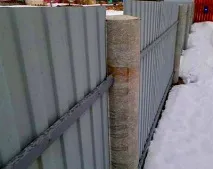 Установка стовпів для паркану з профнастилу своїми руками оптимальна відстань між ними паркану