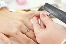 Дізнайтесь, як зняти гелеві нігті в домашніх умовах, Красиві нігті - доповнення твого образу дізнайтесь