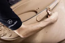 Автомобільний дизайн зроблено Mercedes-Benz дизайн